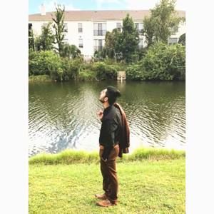 Meet your Posher, Abdul